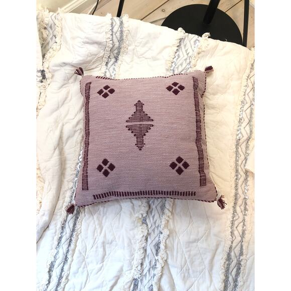 Threshold NWOT Cactus Silk Woven Square Diamond Decorative Pillow Mauve - Picture 2 of 7